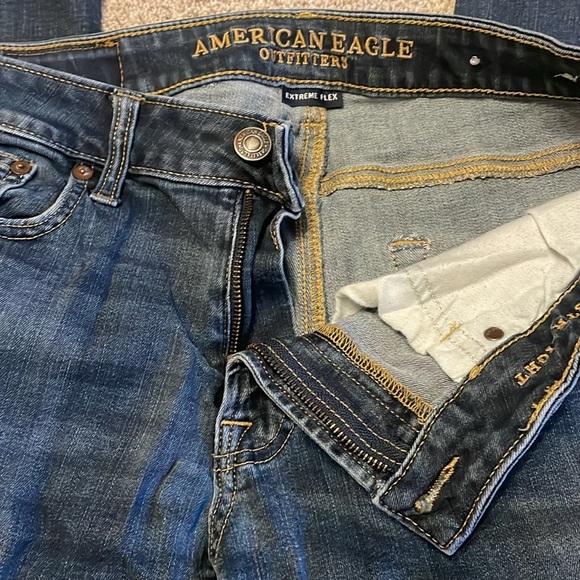 American Eagle jeans - Picture 3 of 6